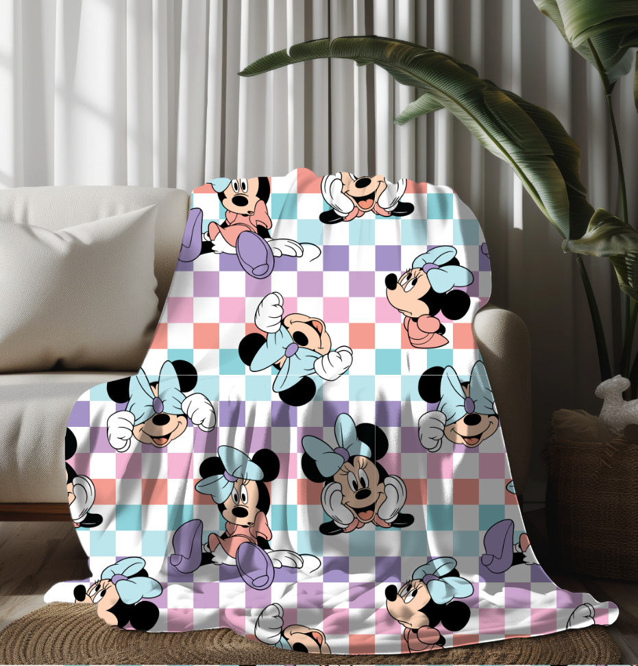 Checkered Minnie Fleece Throw